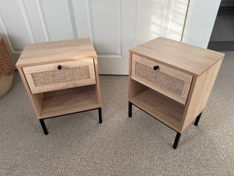 2 wood end tables