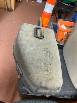 Poulon pro chainsaw