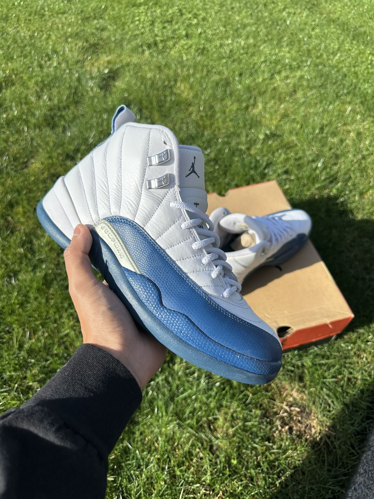 Jordan 12 French Blue