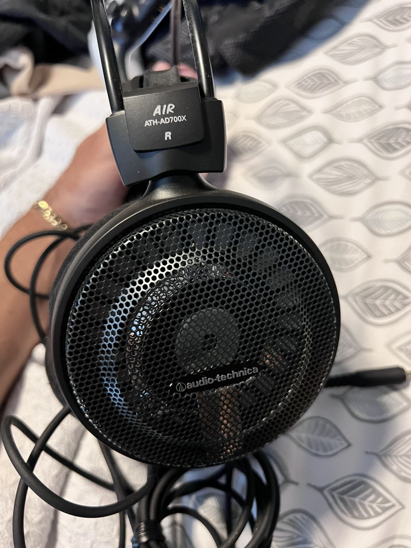 Audio Technica Headphones ATH-AD700x