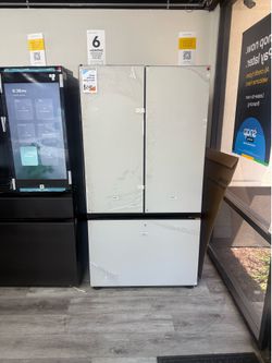 SAMSUNG BESPOKE WHITE GLASS 30 CU FT FRENCH DOOR REFRIGERATOR WITH BEVERAGE CENTER 😍