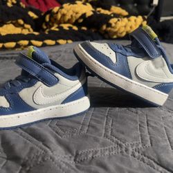 All Shoes Semi New And Used..