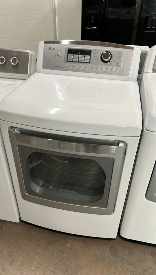 Reliable LG Front Load Dryer with SensorDry