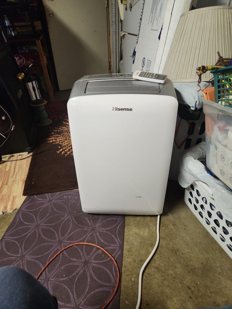 HISENSE PORTABLE A/C UNIT 10,000 BTU
