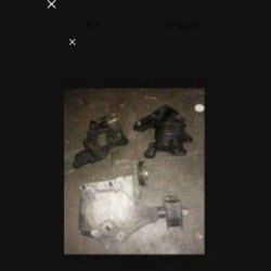 1996/2000 Honda Civic EX Power Steering Bracket Driver Side Motor Mount And AC Bracket