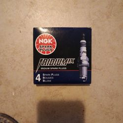 MAZDA 3 2009 / SPARKPLUGS BOX 4 INSIDE BOX