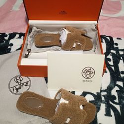 5w Hermes Cognac Woolskin