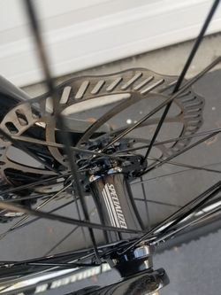 Specialized Rockhopper Mountain Bike 21 Inch Large Frame with