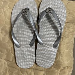 MK   Size 11 But Fit Size 9