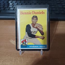Bennie Daniels Card