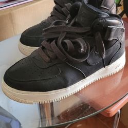 Nike AIR FORCE 1 High Top Size 9 Rare