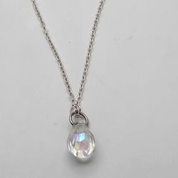 Crystal Pendant Necklace 