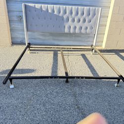 🎁BEAUTIFUL ASHLEY KING SIZE  GRAY COLOR BEDROOM SET: BED FRAME, DRESSER, MIRROR, NIGHTSTAND🎁