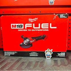 Milwaukee M18 FUEL 18-Volt Lithium-Ion Brushless Cordless 4-1/2 in./6 in. Braking Grinder with Paddle Switch (Tool-Only)