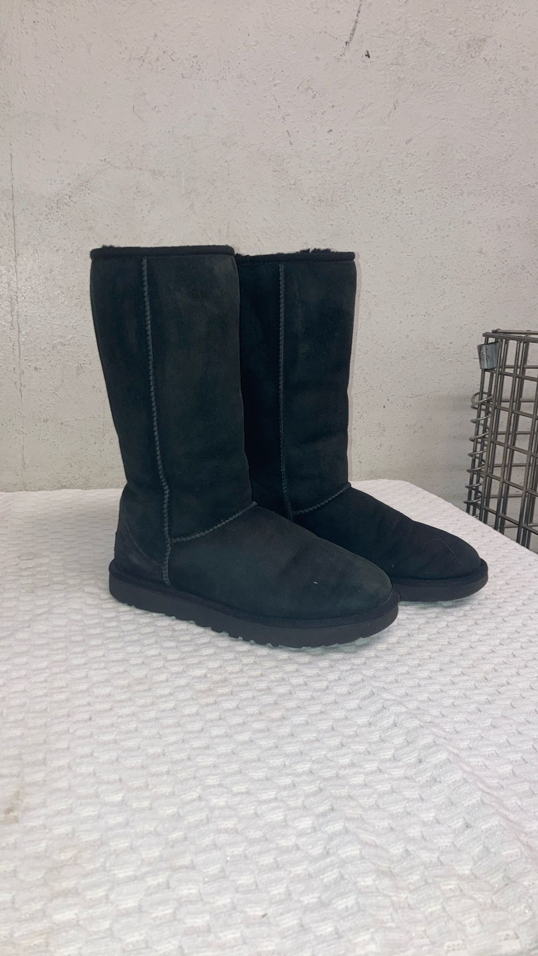 UGG Boots Goodwill Riverside Central