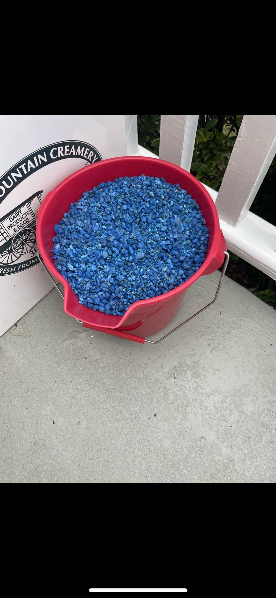 Blue Aquarium Gravel — 5 Gallon Bucket Full! 