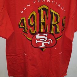 49ers  tshirt XL and sweatshirt jacket XL