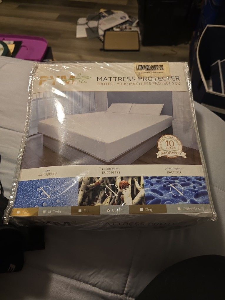 Queen Size Mattress Protector