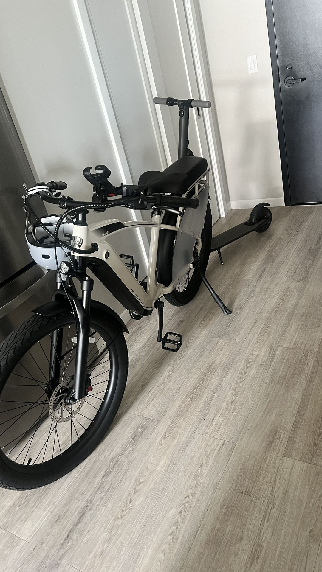 E Bike Ride1up Cruiser (two Ppl) Brand new