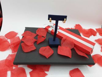 Yellow Gold 10k (.417) 1.3 grams