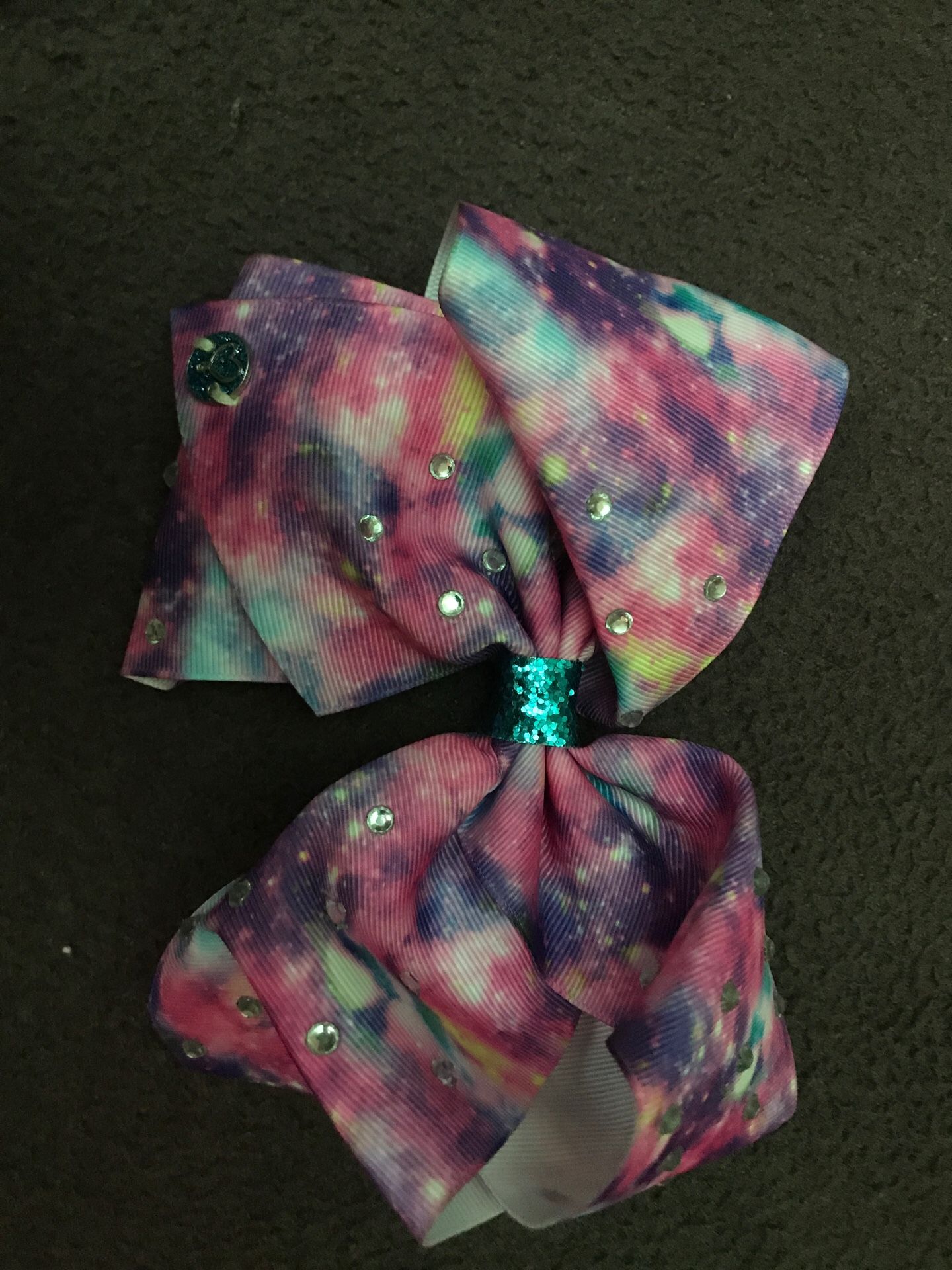 Jojo siwa bow