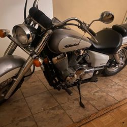 2006 Honda Shadow Motorcycle 