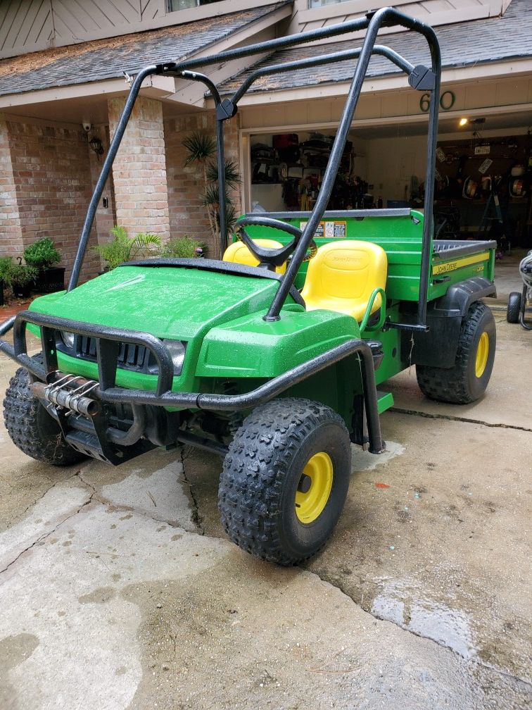 John deere gator / trade for Sale in Conroe, TX OfferUp