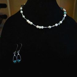 Pearl|White&Blue Choker Fashion Necklace/Earrings$5