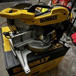 15 Amp Corded 12 in. Compound Double Bevel Miter Saw