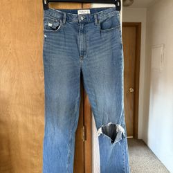 W - 30W10R Ripped Light Blue A&F Jeans