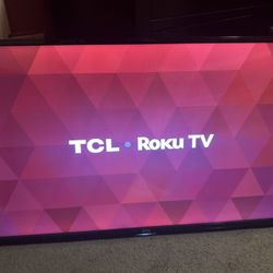 40’ TCL Roku TV