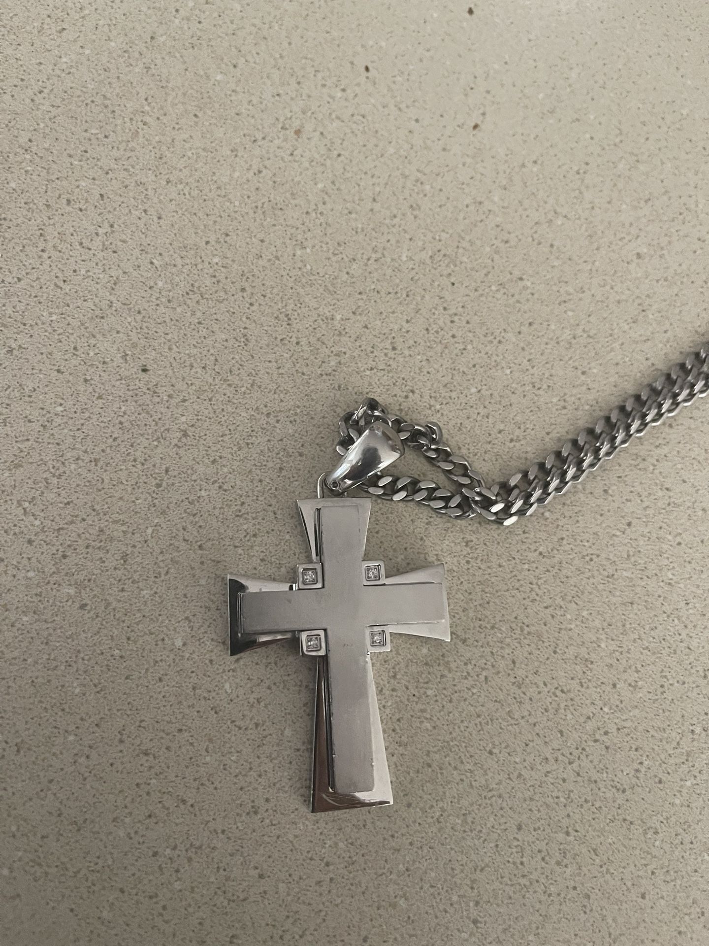 russell simmons cross pendant