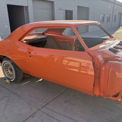 Paint for car or bike