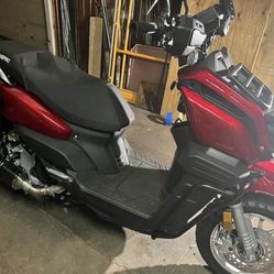 gas scooter 150 cc