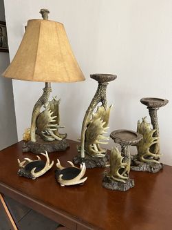 Set of Buck Elk Deer candle holders and lamp. 6 pieces total