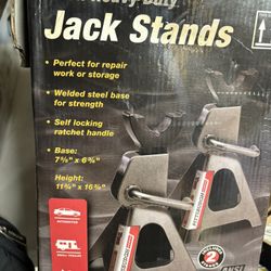 Jack stands