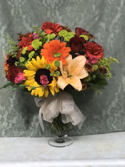 Weekly Specials. Or for mother’s day!!!Mix flower arrangement. (Citrus Valley Florist)