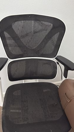 White black office chair