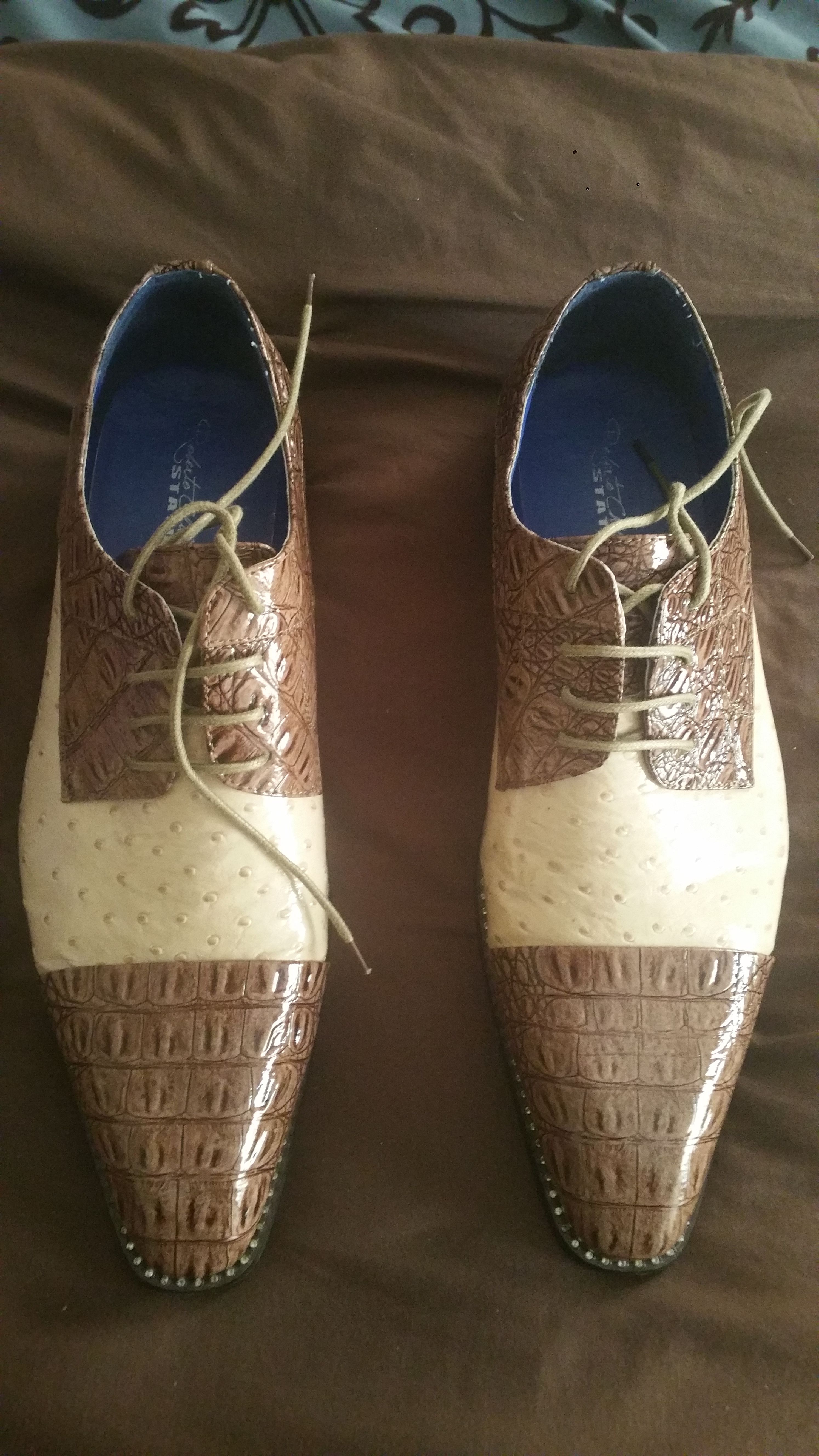 Stylish genuine leather shoes size 12