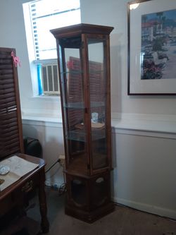 Lighted Curio Cabinet