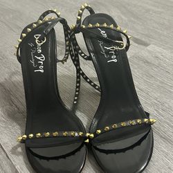 Privilege Heels