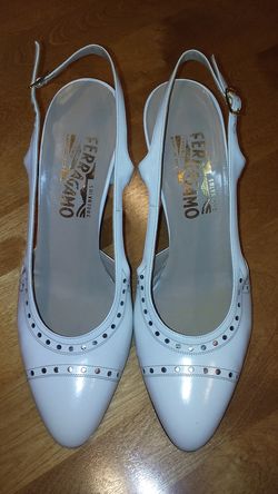 FERRAGAMO SHOES