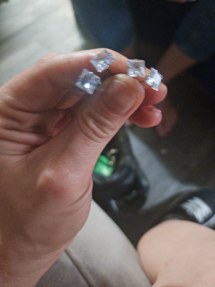 2 Pair Of Real Diamond Earing