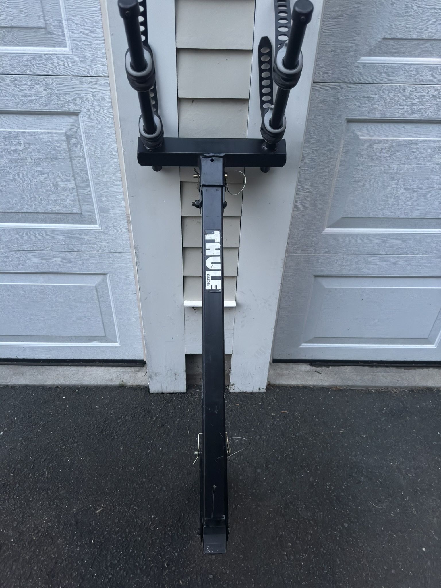 Thule Hitch Mount 2-bike Rack
