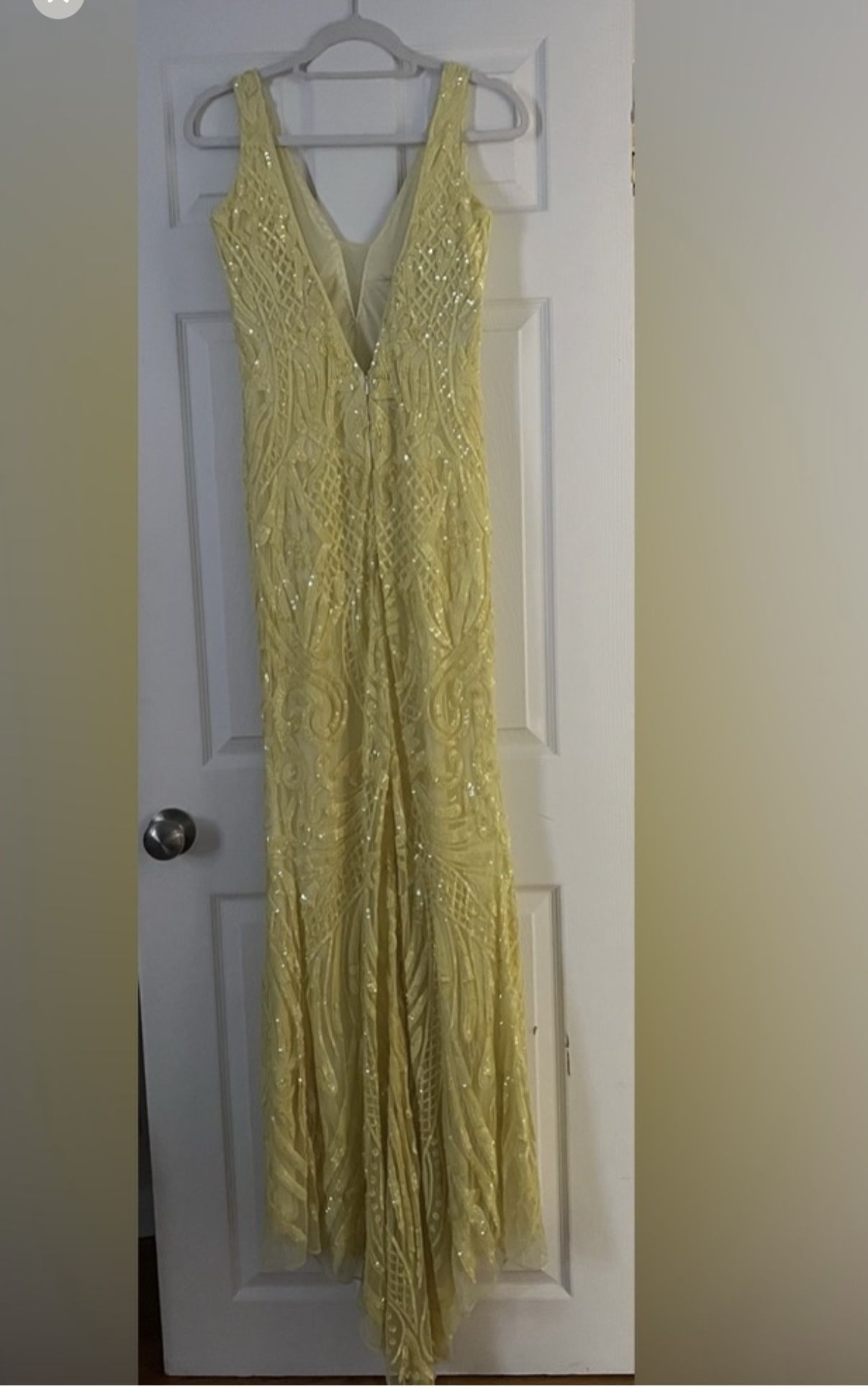 Yellow dress