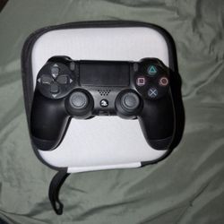 PS4 Controller 