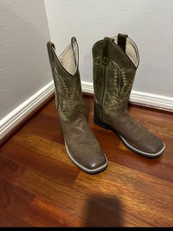 Cowboy boots men’s Size 7D