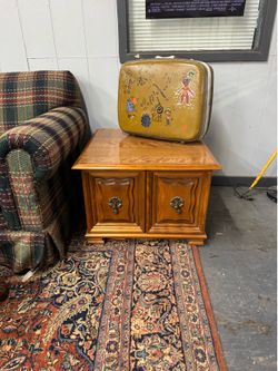 Vintage solid oak end table