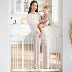 Comfy Cubs Walk-Through Safety Gate (Pressure Mounted, w/ Extensions)