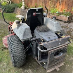 eXmark Lazer Z Hp 0 Turn Mower